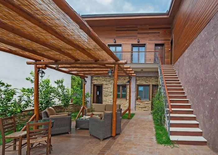 Polys Appartement Katachás